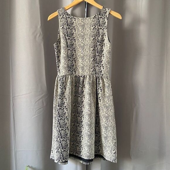 JACK by BB Dakota Knit Print Dress M - Picture 5 of 8
